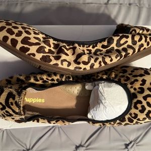 Hush Puppies chaste leopard calf hair ballet flat. Size 11
